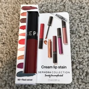 Free with Purchase! 💋💄